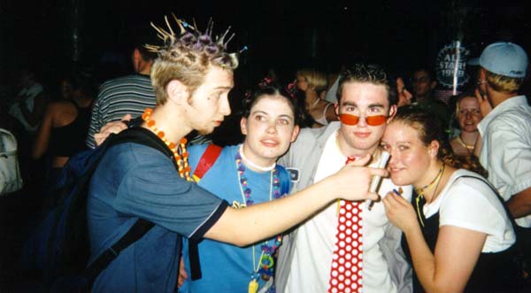 h7-rolling-danSaraScottLon.jpg - 34058 Bytes