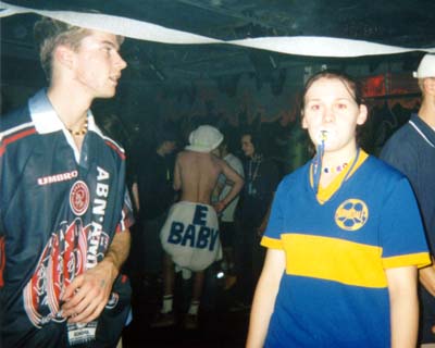 sds-party-chrisCons.jpg - 24320 Bytes